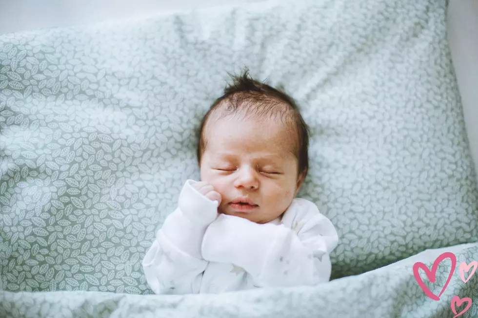 What North Dakota Parents Need to Know About Weighted Infant Sleep Products