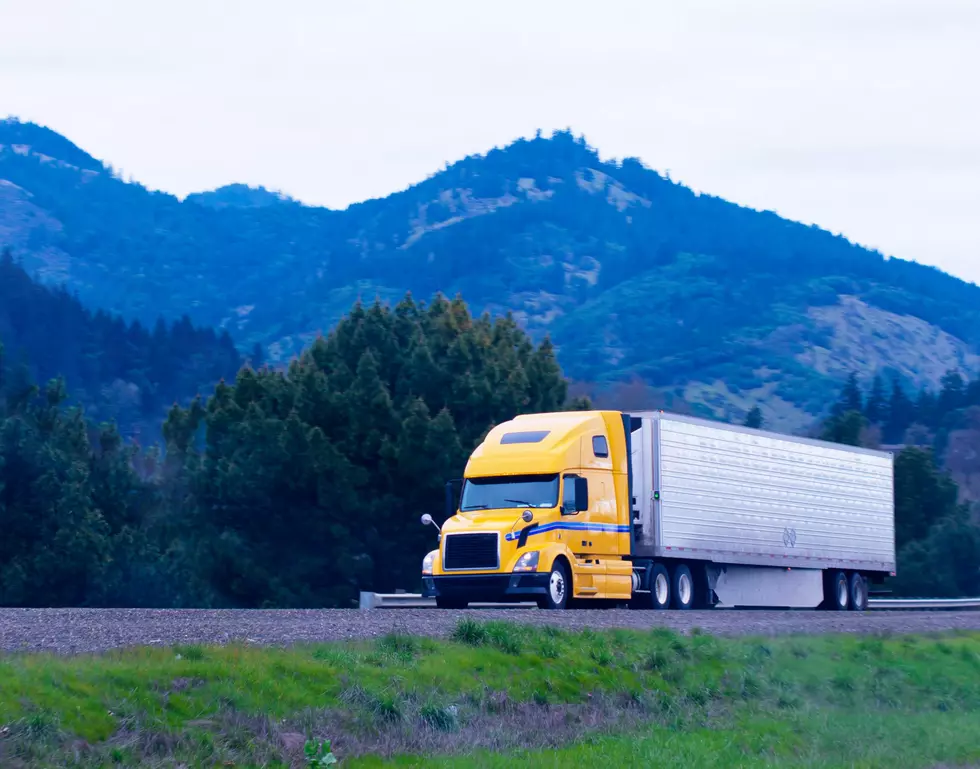 Legislation Would Reduce Regulation on Trucking Industry 