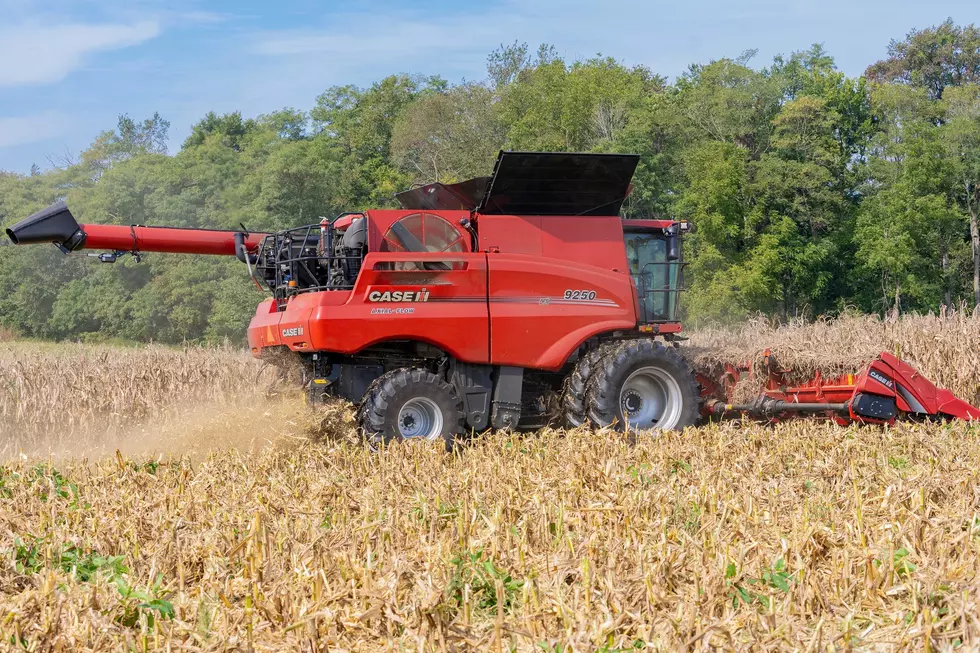 Combine Sales Rise, While Tractor Sales Drop in October