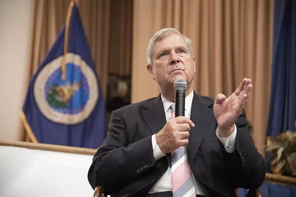 Vilsack Has Wait &#038; See Attitude About Livestock Marketing Reforms