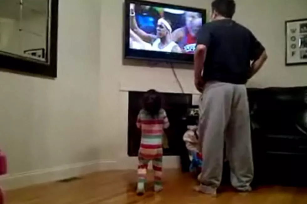 Daughter Copies Her Dad’s Angry Reactions To The Game! [NSFW VIDEO]
