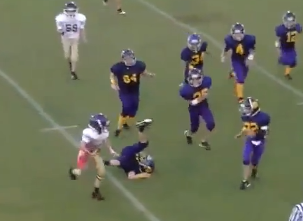 Youth Football Player Pulls Off Greatest Touchdown Run of All Time [VIDEO]