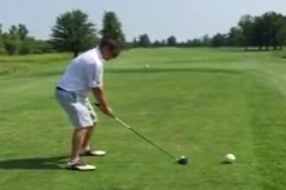 Golfer Kills Seagull With Terrible Drive [VIDEO]