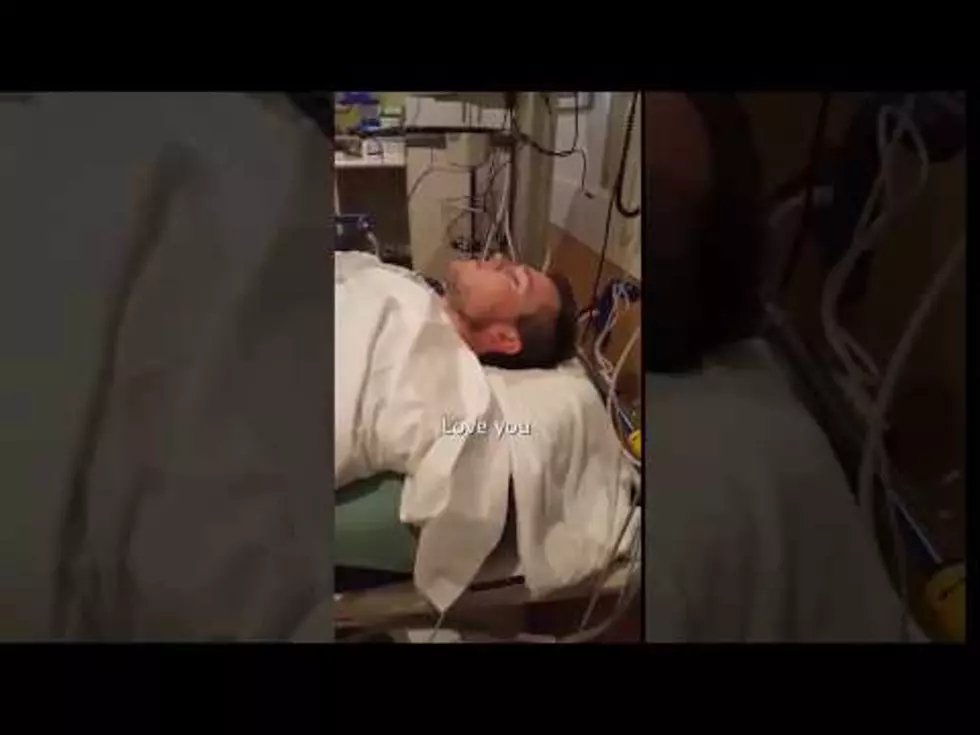 Dude Wakes Up Post-Surgery In The Most Savage Way