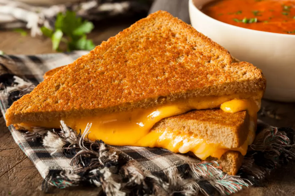 How To: The Perfect Grilled Cheese