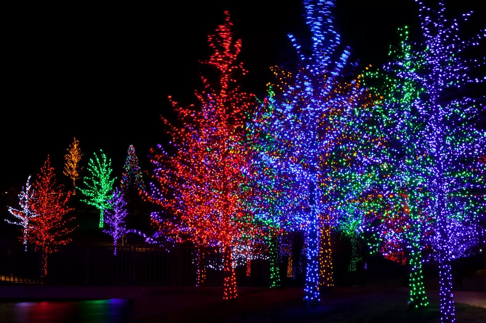 These Must See Oklahoma Christmas Light Displays Will Get You Into the Holiday Spirit