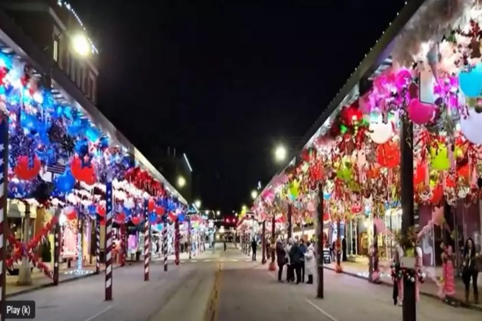 Visit This Oklahoma Town on Route 66 for an Unforgettable Christmas Experience