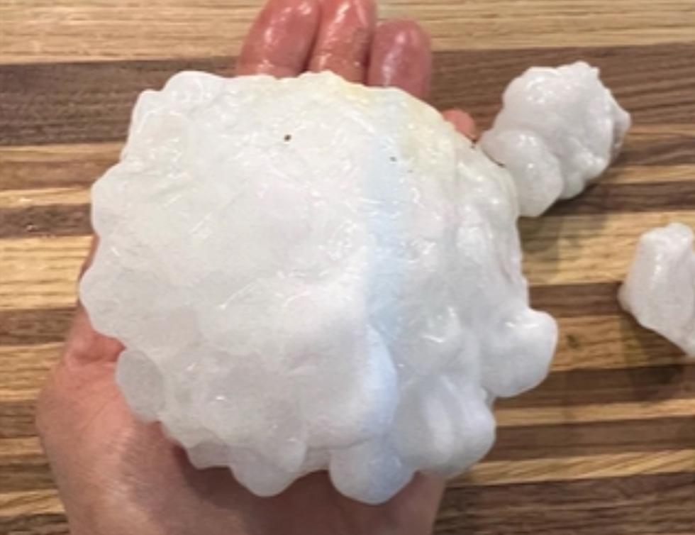 Hailstones as Large as Grapefruit Bomb a Small Town in Texas