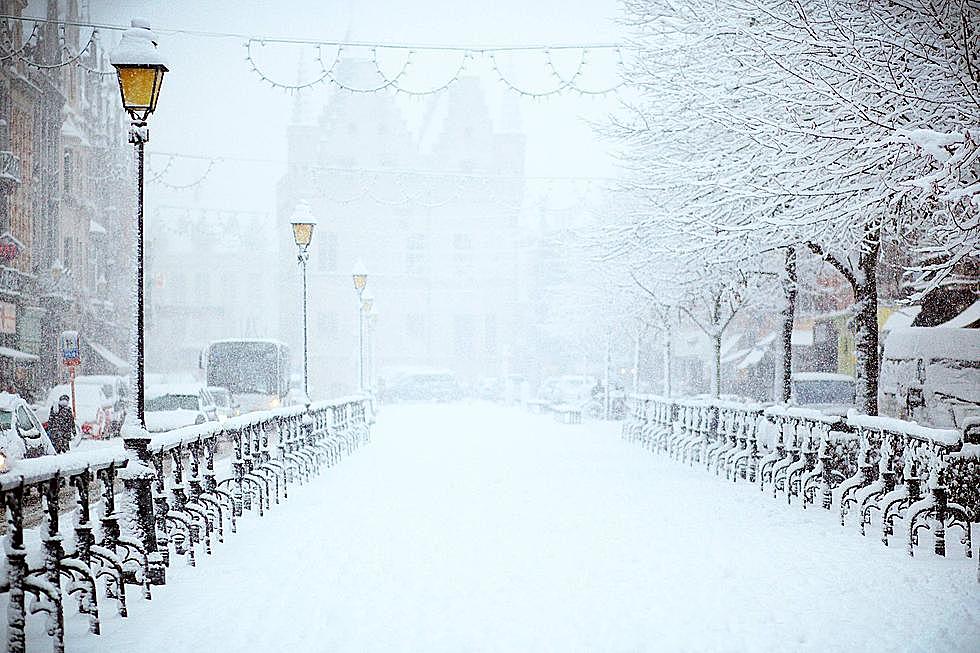 New York Has 3 of the Snowiest Cities In America? See the Top 10