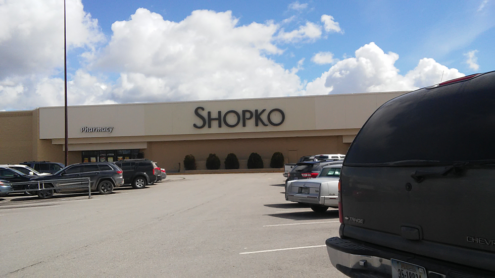 WinCo is Officially Taking Over Old Shopko Location on Reserve