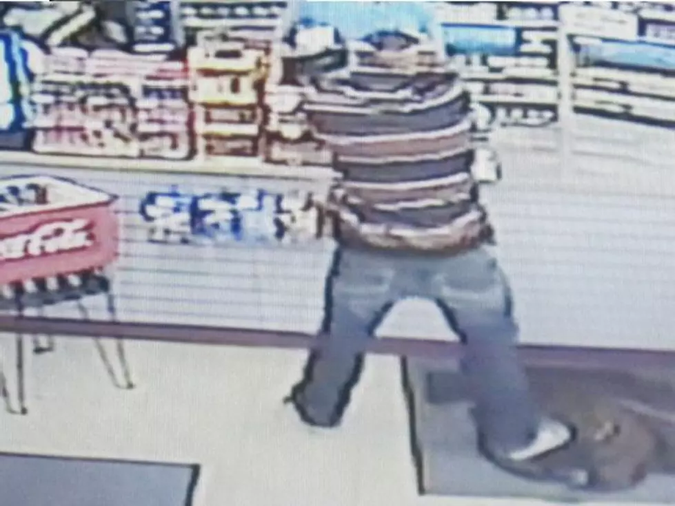 Missoula Police Searching for Suspect in Armed Convenience Store Robbery [AUDIO]