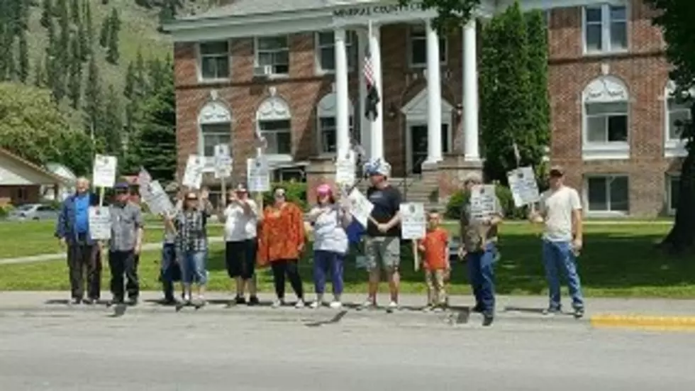 Mineral County Deputy Strike Drags On, Union Points Fingers at Commissioners
