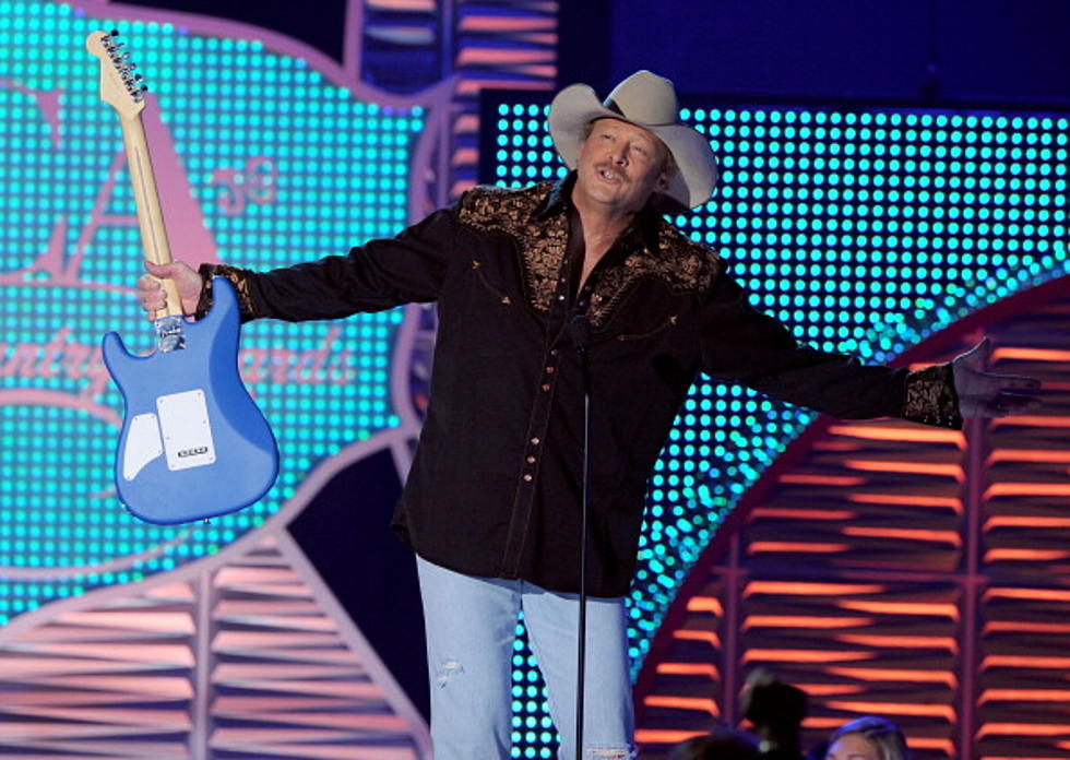 Alan Jackson Fans Looking for a “Good Time” Have a Chance to Win Big!