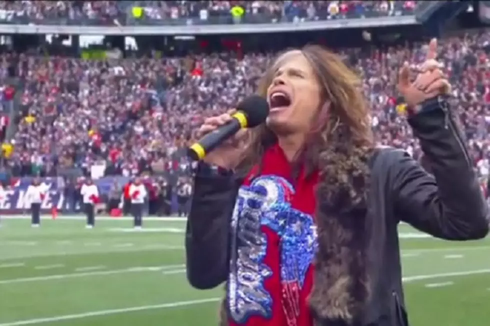 Steven Tyler Starts Off the AFC Title Game by Butchering the National Anthem [VIDEO]