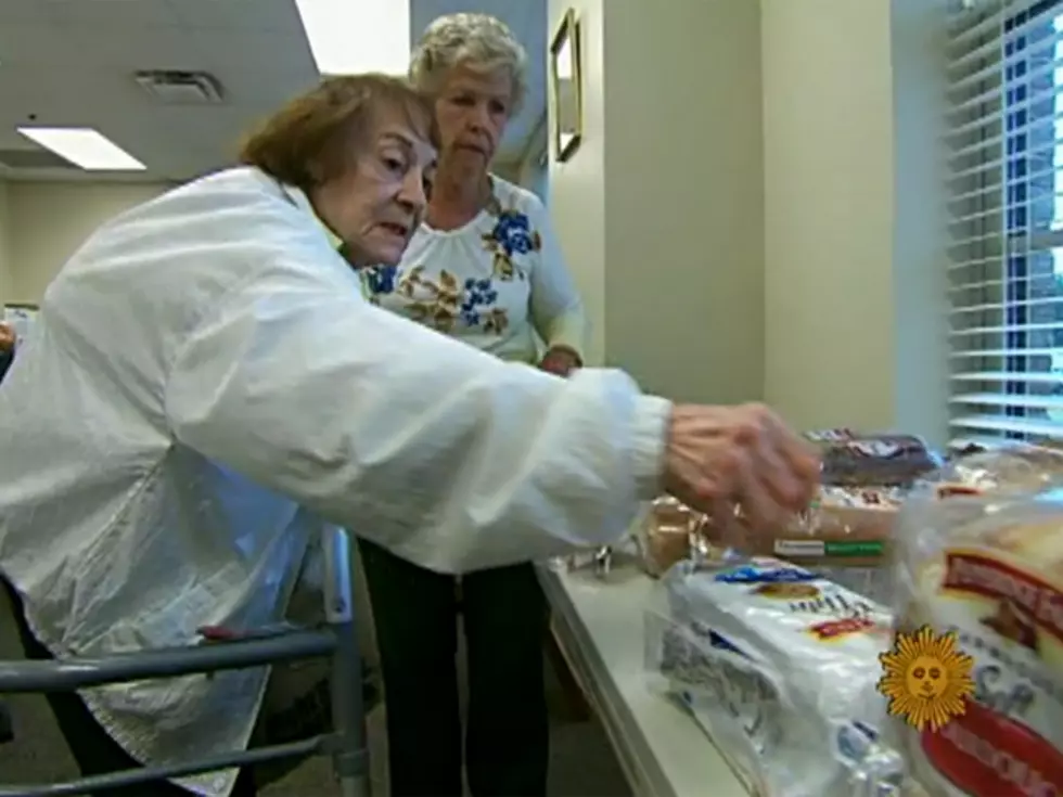 Givers Are Now the Needy as America’s ‘New Poor’ Head to Food Banks [VIDEO]
