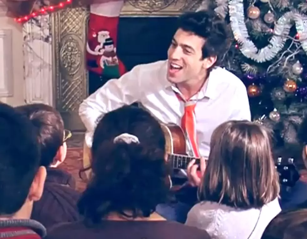 How To Say and Sing Merry Christmas in 10 Different Languages