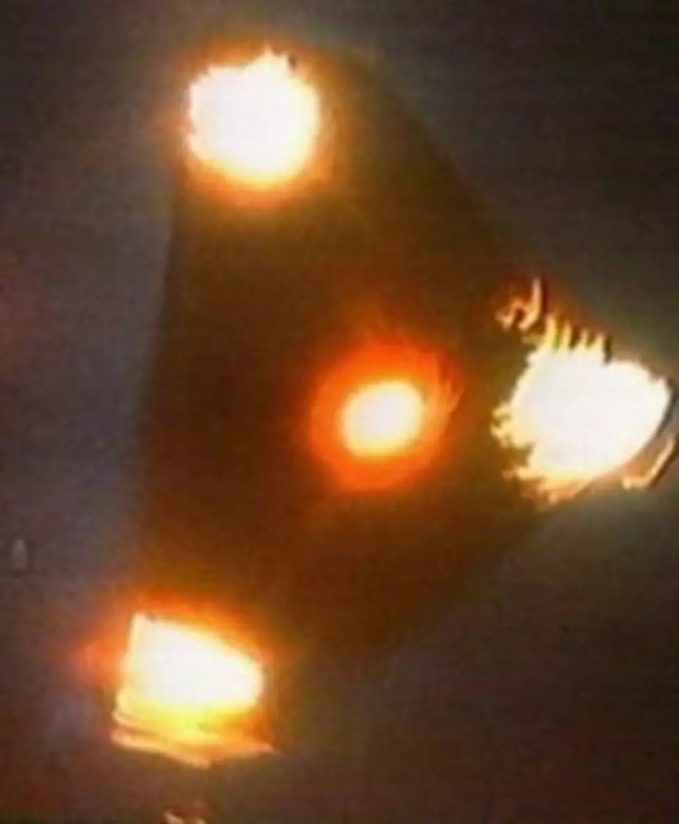 Kennewick Man Sees 3 Odd lights…UFO?