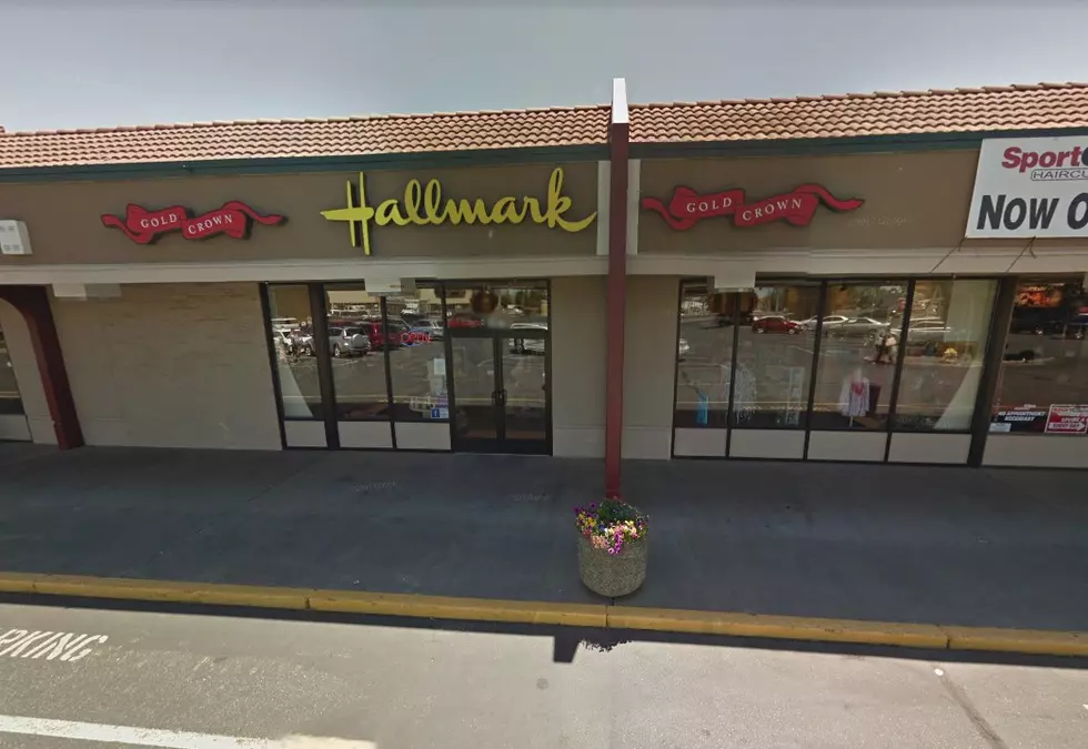 Sad News Kennewick&#8217;s Hallmark Store Closing After 41 Years