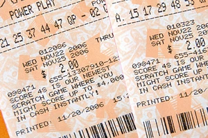 $10,000 Lottery Ticket Sold in Sunnyside Still Unclaimed