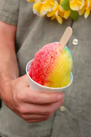 Cool Down With a Shaved Ice at New Richland Walk-Up Window