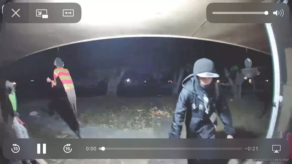 Kennewick Police Need Your Help to Identify This Porch Pirate