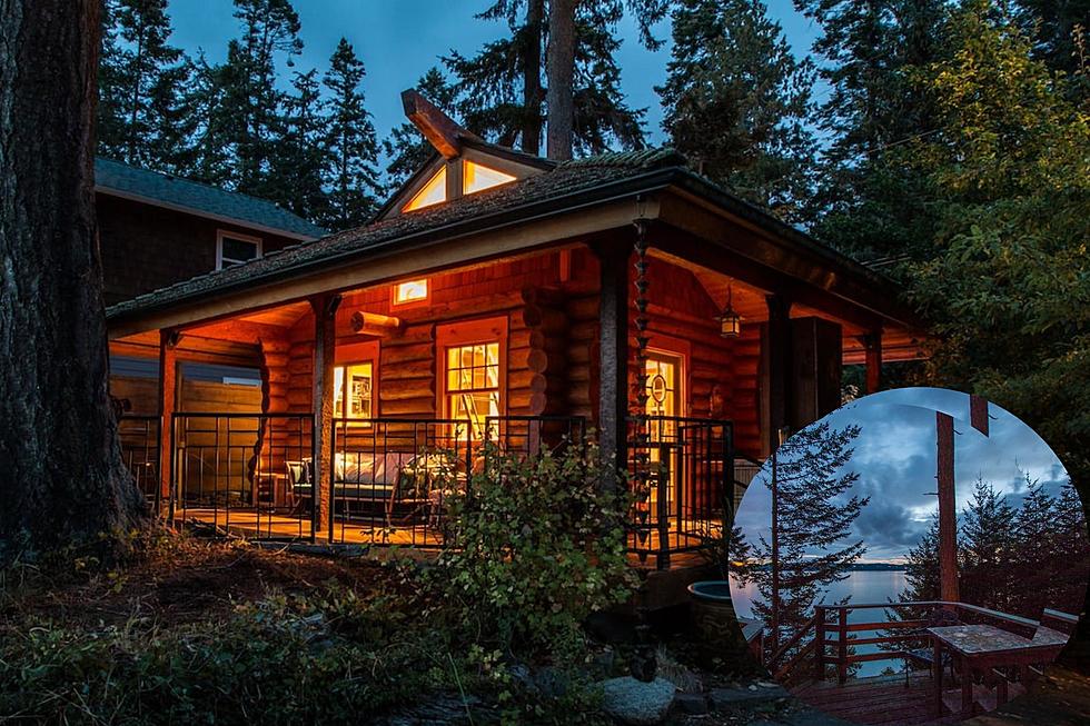 Cozy Coho Cabin Has Warming Views of Bay & Worth the Drive From Tri-Cities