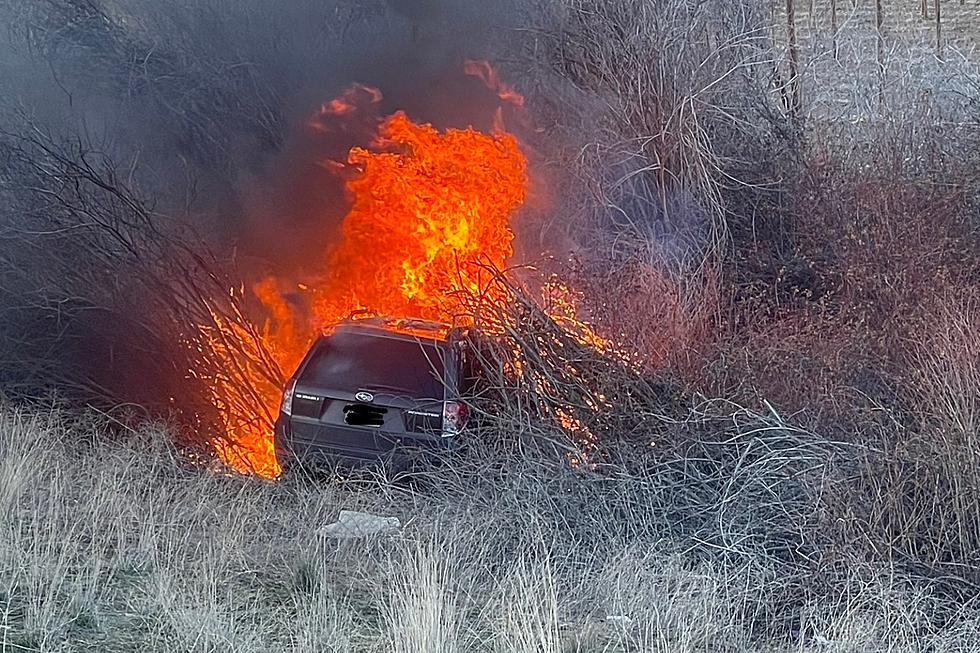 Driver Escapes Vehicle With No Brakes Before it Caught Fire