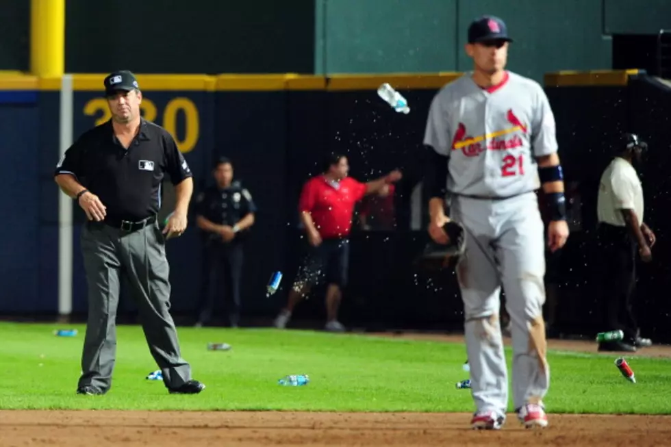 Umpire Makes Awful Infield Fly Call During Atlanta and St. Louis Wild Card Game [VIDEO]