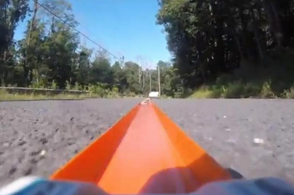 See The World&#8217;s Longest Hot Wheels Track Ride Attempt [VIDEO]