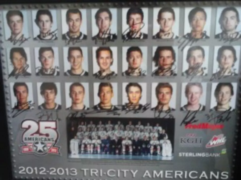 Win This 25th Anniversary Tri-City Americans Autographed Team Picture Collection!