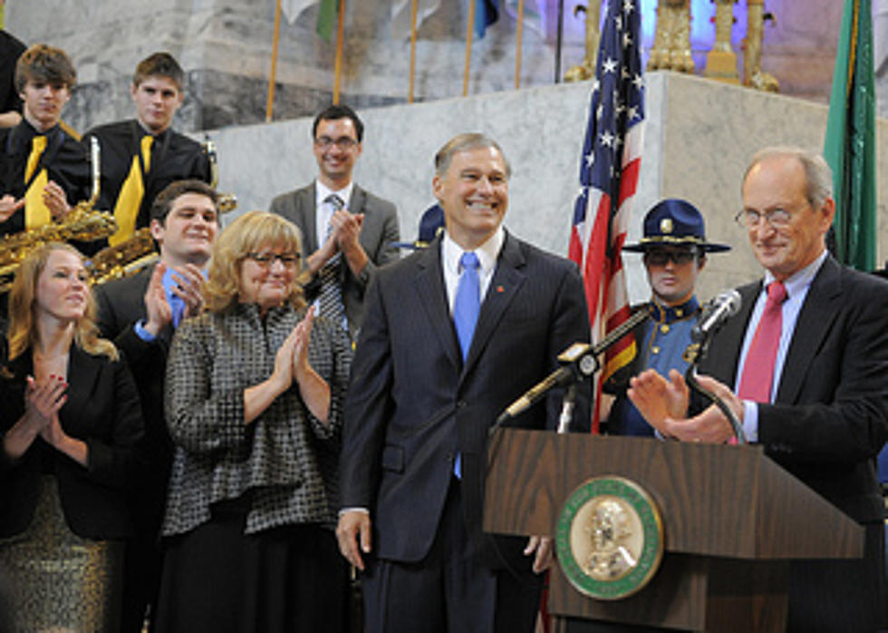 Gov. Inslee Praises Creation of 20 Green Jobs, Continues Blocking Hundreds of Coal Jobs