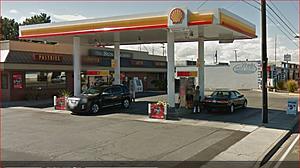 Women Fight Over Who Gets Gas First at Pump in Kennewick