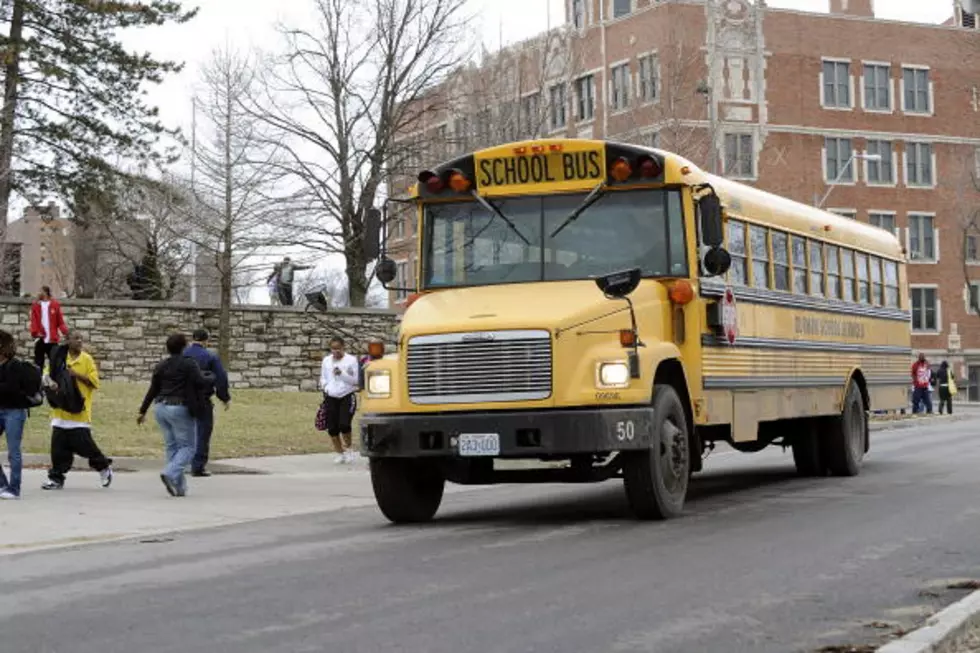 Is There A Difference Between Driving-Passing Rules For School vs. Transit Buses?