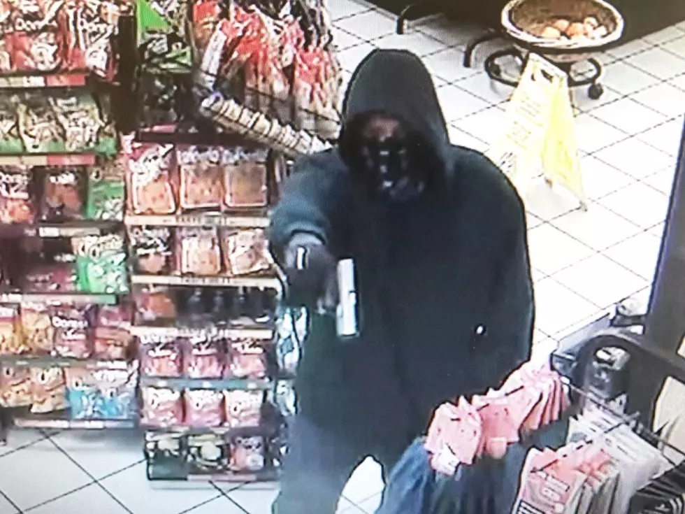 Armed Robbers Hit Circle K in Pasco–See Photos
