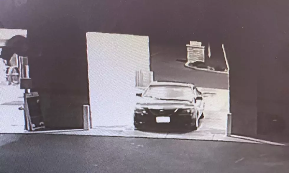 Car Wash Assault-Robbery Suspect Sought by Cops