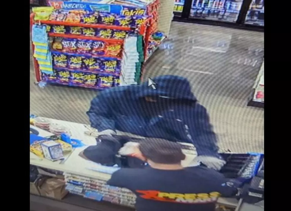 Sawed Off Shotgun Robber Nails Pasco Convenience Store