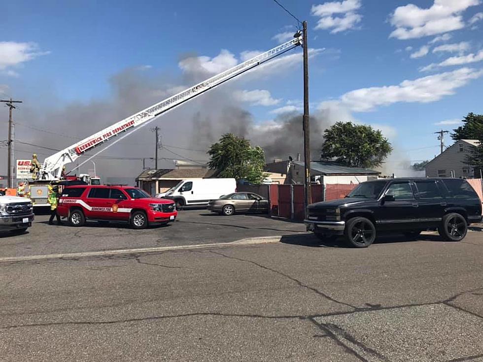 Large Kennewick Fire Sends Plume Of Smoke Seen for Miles