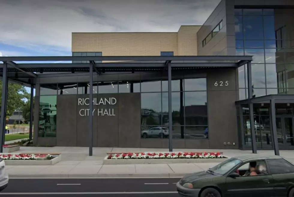 Richland Gets 10 Applicants for City Council Position
