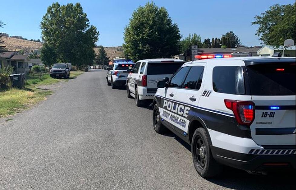 Police, Deputies, K-9 Chase and Round Up West Richland DV Suspect