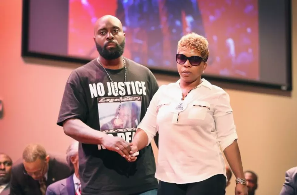 Michael Brown&#8217;s Mother Calling For &#8230;  &#8216;Calm?&#8217; [VIDEO] [NSFW Language]