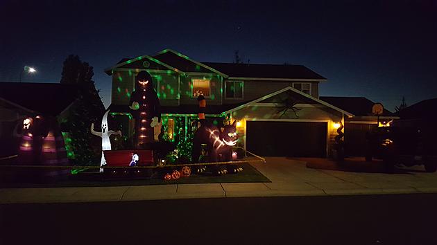 Halloween Home Decor Contest Winner Jason Dykes Pays It Forward