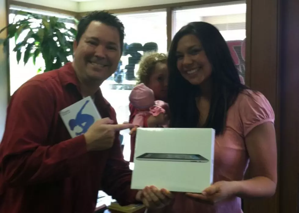 Tonya Wins A New iPad From Fox 41 and 107.3 KFFM (Photo)