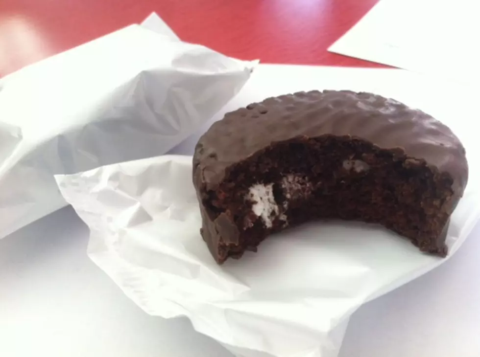 Hostess Ding Dongs are Back but Not Better Than Before [REVIEW]