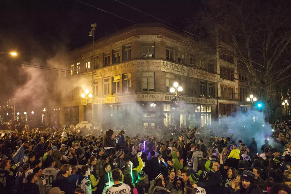 A Look at Seattle After Seahawks Won the Super Bowl [PHOTOS,VIDEOS]