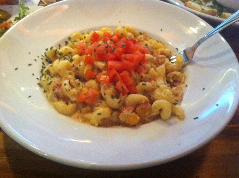 What To Get: If You’re at Twigs, Try the Crab Macaroni and Cheese