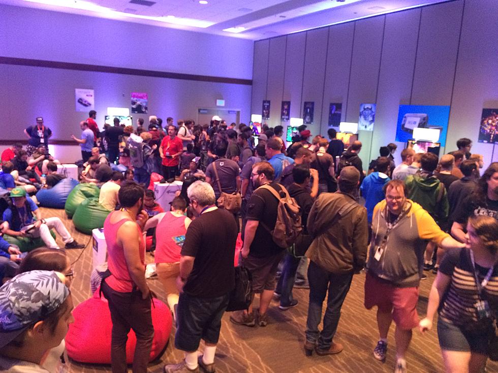 A Quick Look Inside PAX West 2016 in Seattle
