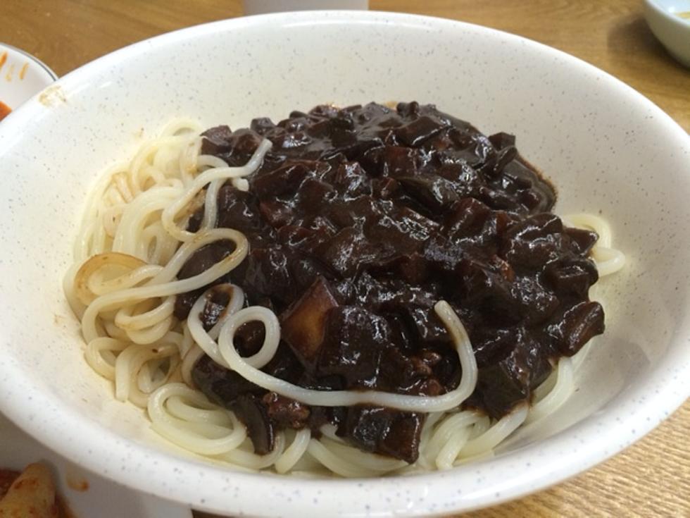 Would You Try ‘Jajangmyeon’ from Korea? I Have and It’s Not Bad