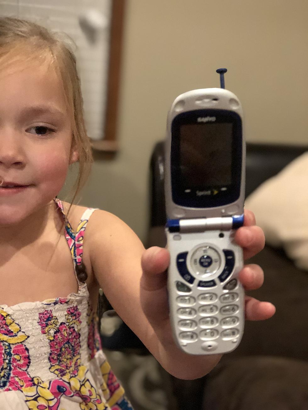 What&#8217;s The Oldest Cellphone You Have Lying Around?!