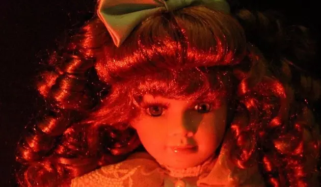 People are Now Selling &#8216;Haunted Dolls&#8217; on eBay