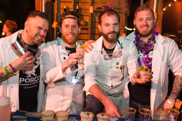 Who Is Yakima&#8217;s Sexiest Male Bartender? [VOTE]